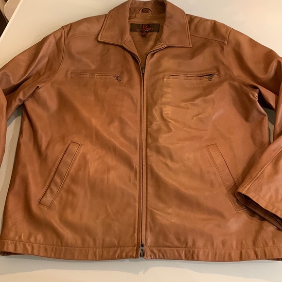 Danier leather jacket - Picture 1 of 12